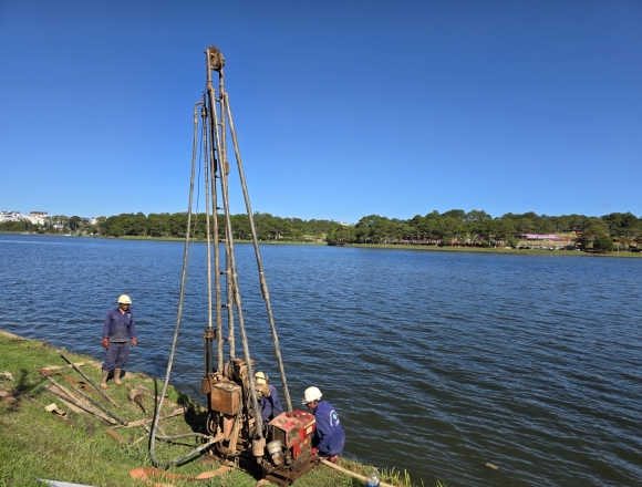 HỆ THỐNG KÈ, TALUY XUNG QUANH HỒ XUÂN HƯƠNG, PHƯỜNG XUÂN HƯƠNG - ĐÀ LẠT